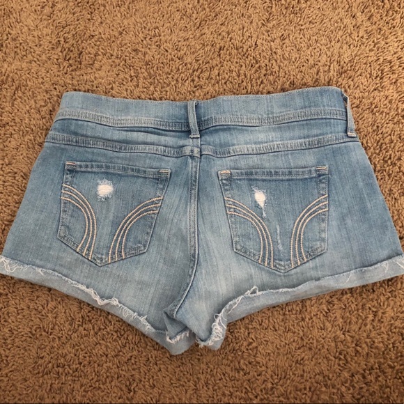 hollister jean shorts - Picture 2 of 4